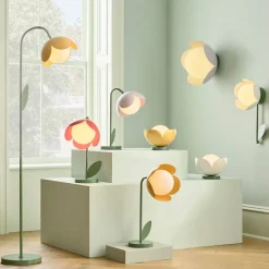West Elm Flower Table Lamp (18")