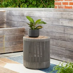 West Elm Porto Outdoor Round Side Table (17")