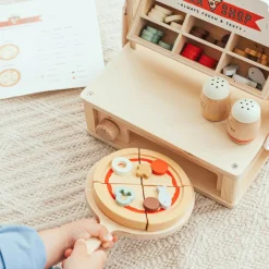 Kids West Elm Wonder & Wise Pizza Oven